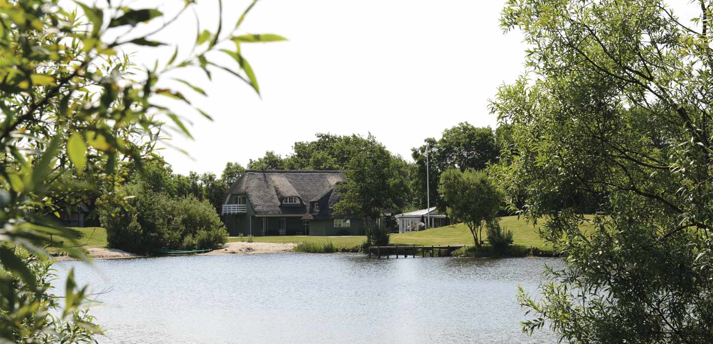 Hovedbygningen ved Storkesøen i Ribe | Vadehavskysten